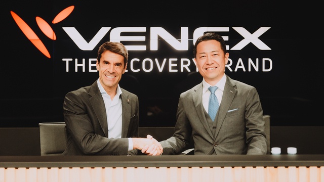 ベネクス』が『レアル・ソシエダ』とオフィシャルリカバリーウェア